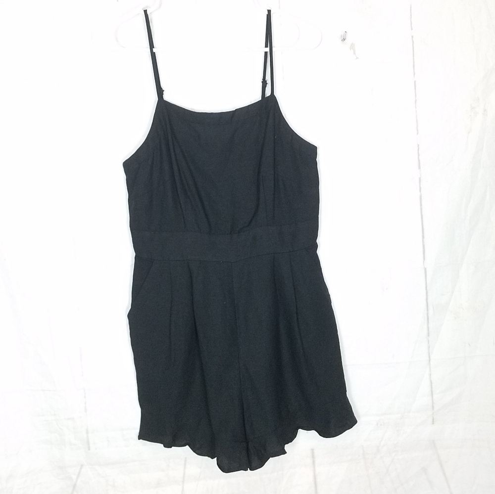 Loft black scalloped hem spaghetti strap linen blend romper